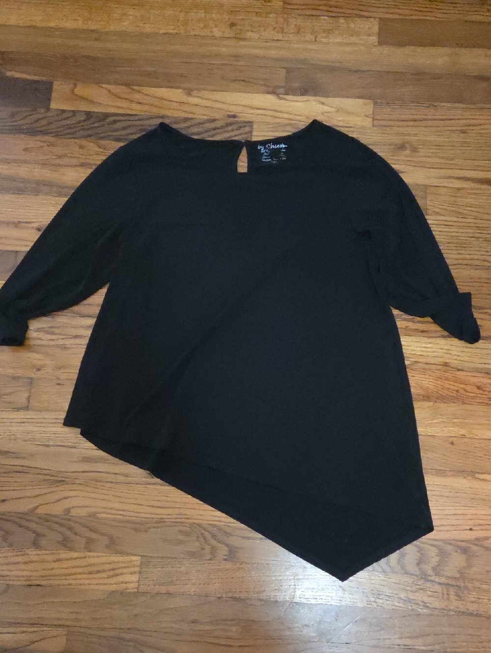 Chico's 2 Top Bundle Size 2 - Picture 2 of 10